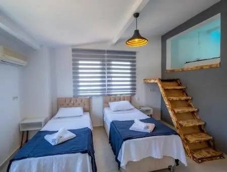 Apartamento Eldirek'te 3+1 Jakuzili Gunluk Daire